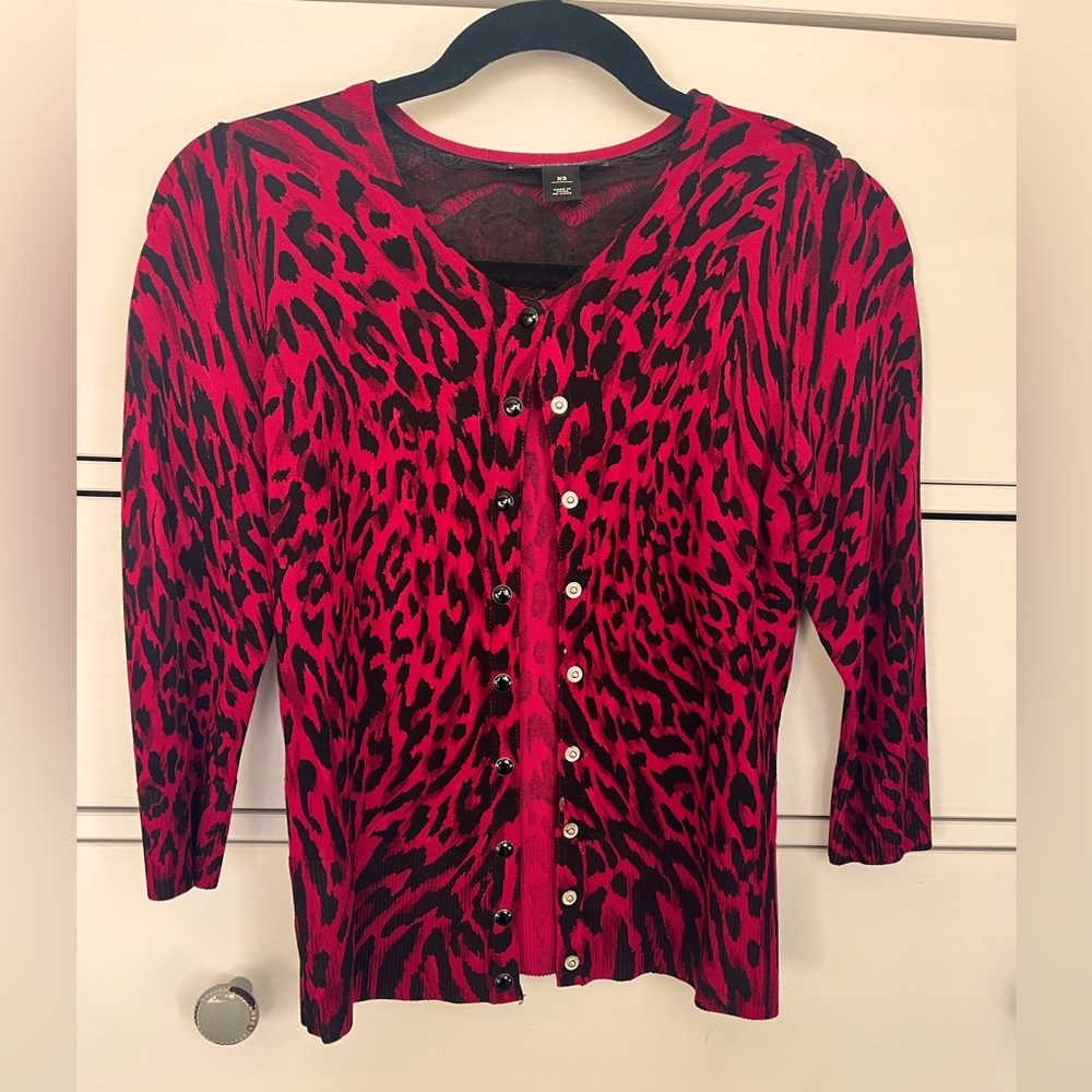 White House Black Market Red Black Leopard Print Snap 3/4 Knit Cardigan XS